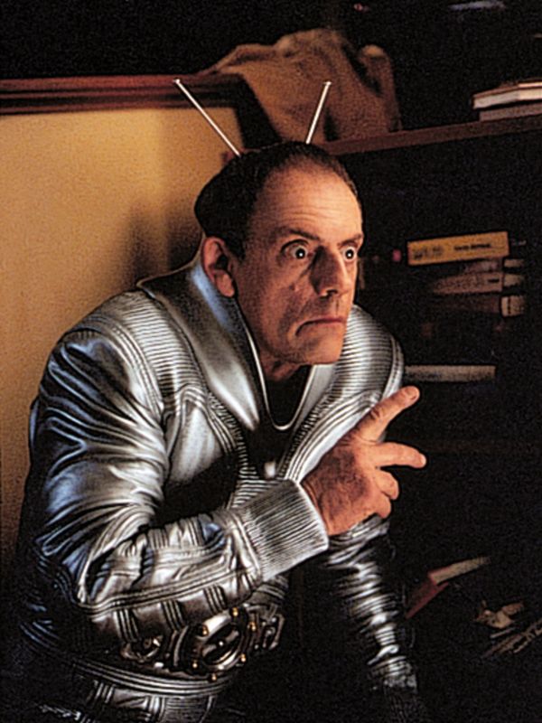 My Favorite Martian (1999) Donald Petrie Synopsis, Characteristics, Moods, Themes and My Favorite Martian (1999) Donald Petrie Synopsis, Characteristics, Moods, Themes and